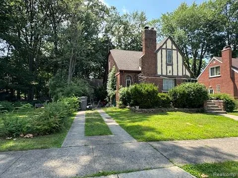 426 S Waverly Street S Dearborn City, MI 48124