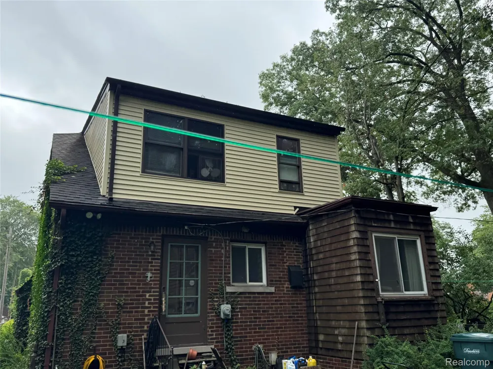 426 S Waverly Street S Dearborn City, MI 48124
