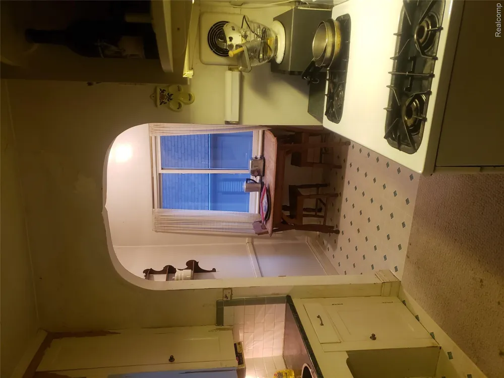 426 S Waverly Street S Dearborn City, MI 48124