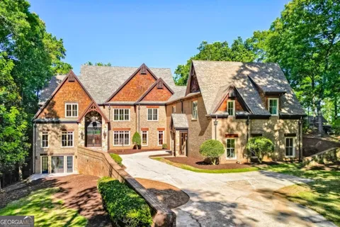 7965 Robin RD
