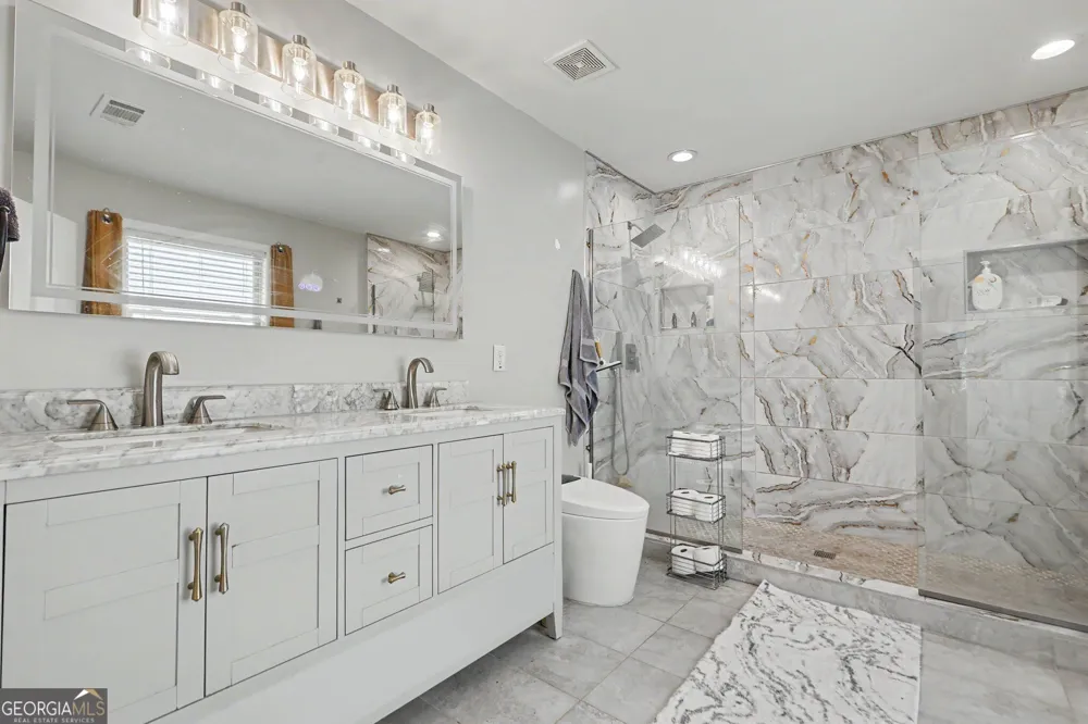 4419 Alysheba DR South Fulton, GA 30213