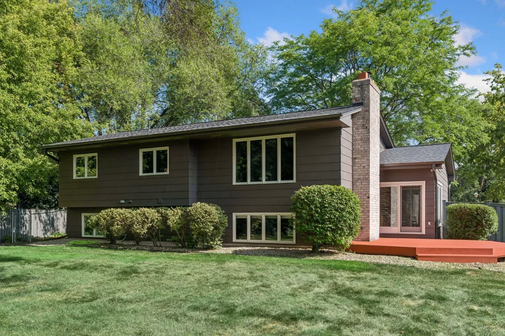 3540 115th Avenue NW Coon Rapids, MN 55433