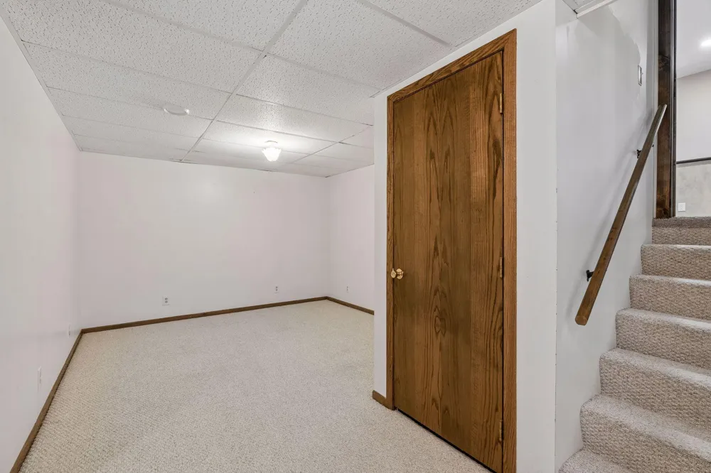 3540 115th Avenue NW Coon Rapids, MN 55433