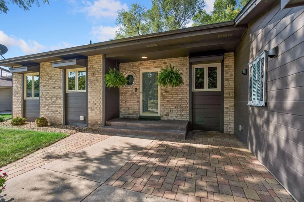 3540 115th Avenue NW Coon Rapids, MN 55433