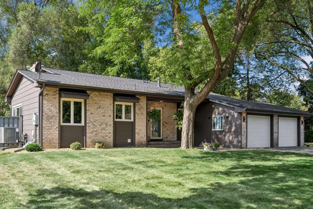 3540 115th Avenue NW Coon Rapids, MN 55433