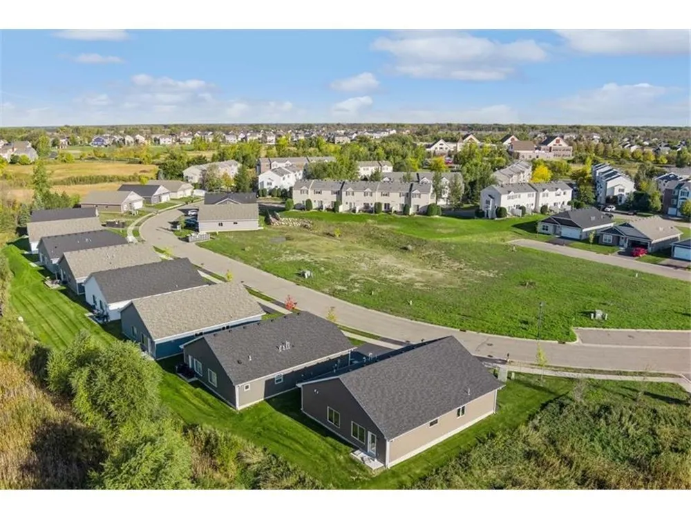 4921 Evergreen Drive Hugo, MN 55038