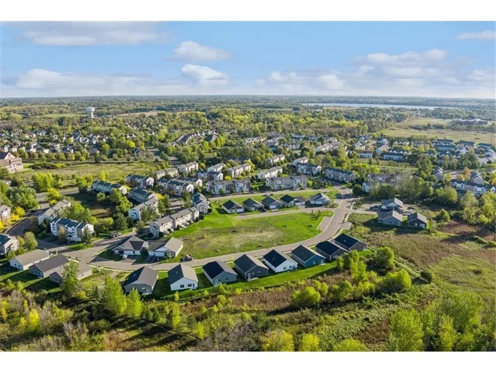 4921 Evergreen Drive Hugo, MN 55038