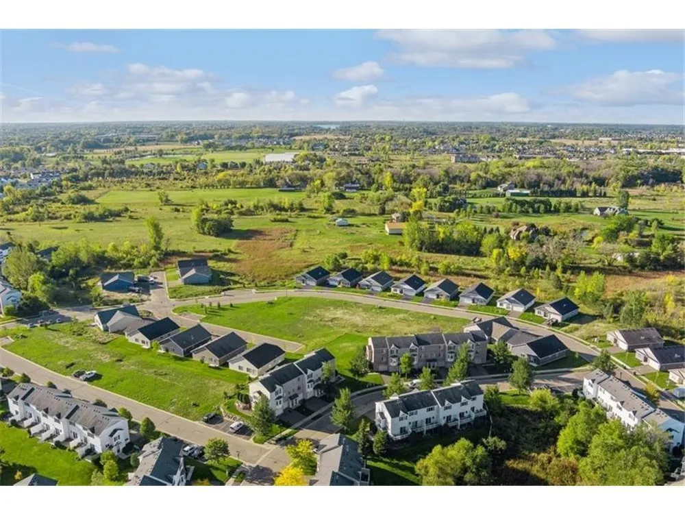 4921 Evergreen Drive Hugo, MN 55038