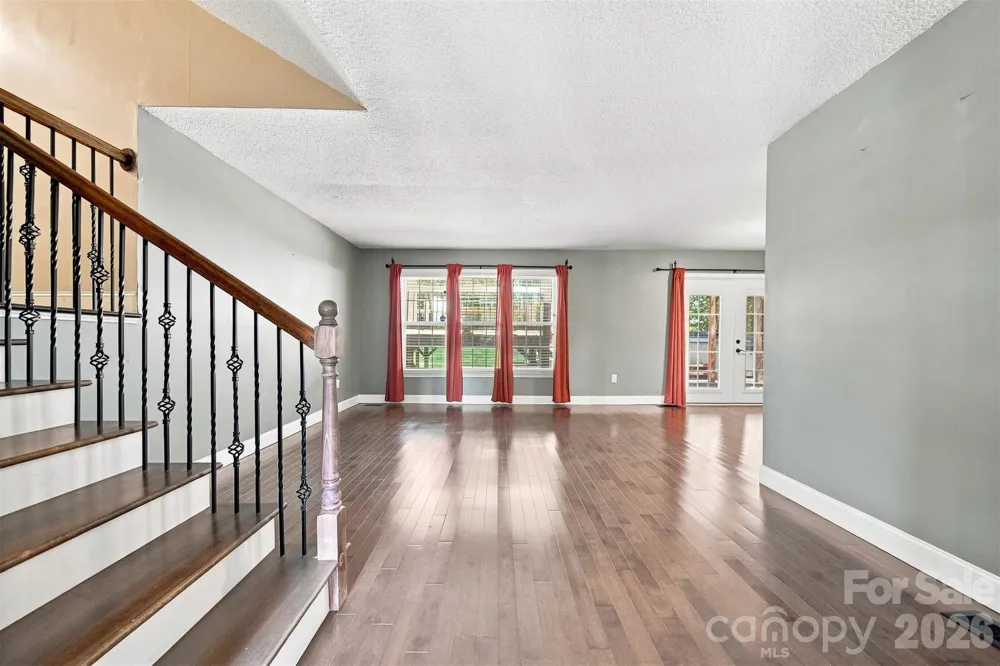 4662 Granada Hills Drive Granite Falls, NC 28630