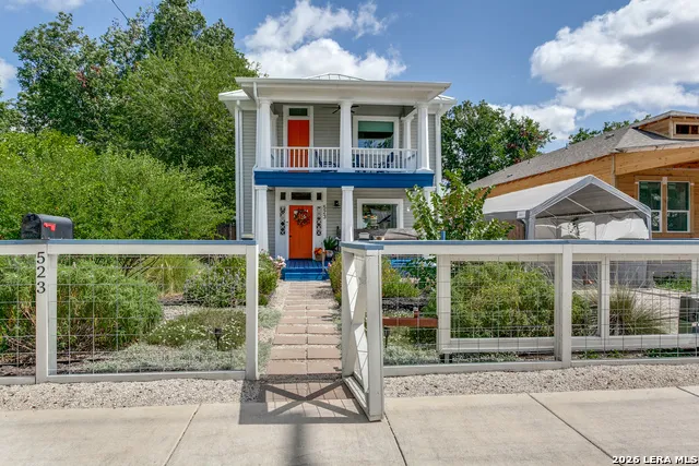523 W HIGHLAND BLVD San Antonio, TX 78210