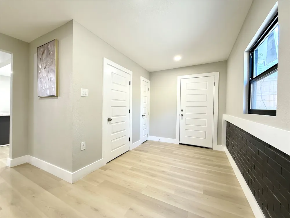 1201 Forester Drive Dallas, TX 75216