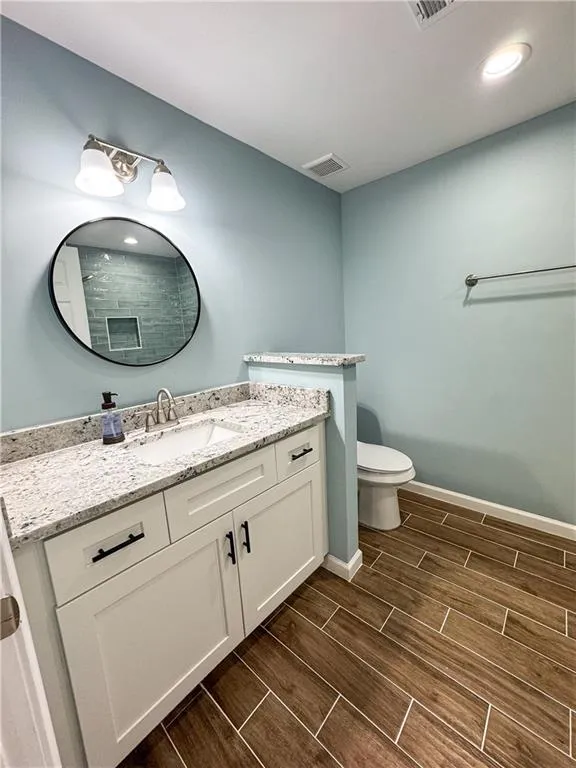 8001 Woodland Lane Alpharetta, GA 30009