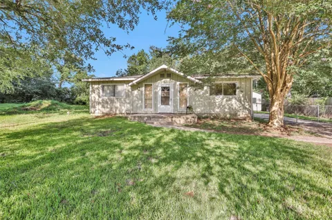 4967 Lazy Lane