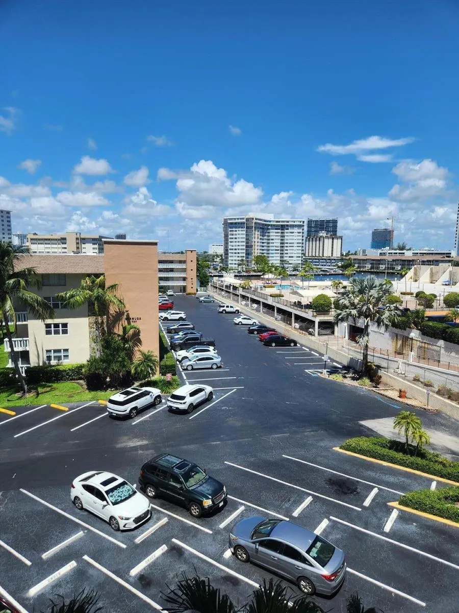 1893 S OCEAN DRIVE #511 Hallandale Beach, FL 33009