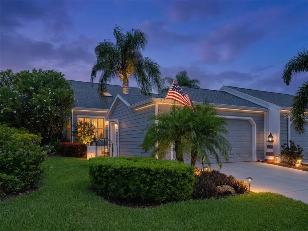 1240 SPOONBILL LANDINGS CIRCLE Bradenton, FL 34209