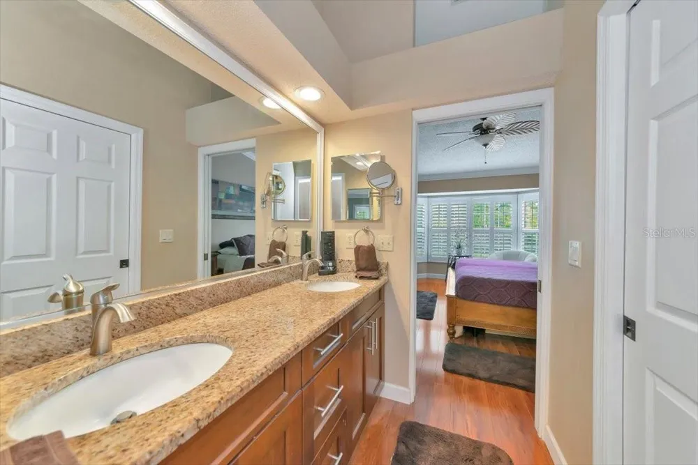 1240 SPOONBILL LANDINGS CIRCLE Bradenton, FL 34209