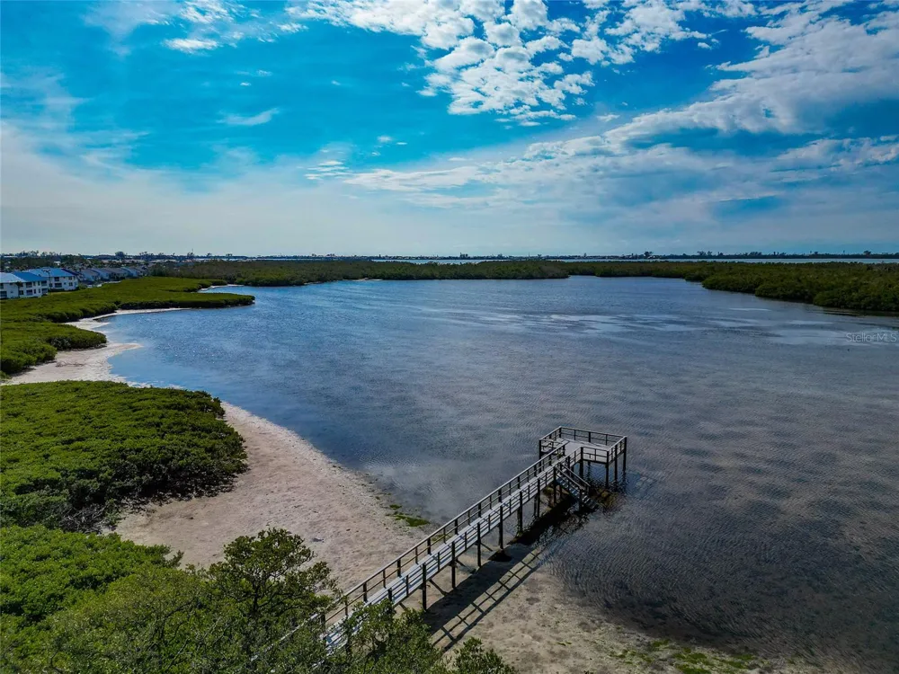 1240 SPOONBILL LANDINGS CIRCLE Bradenton, FL 34209
