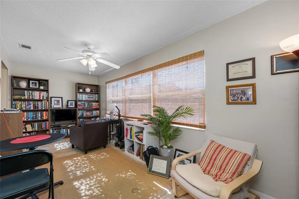 5217 81ST STREET #16 St Petersburg, FL 33709