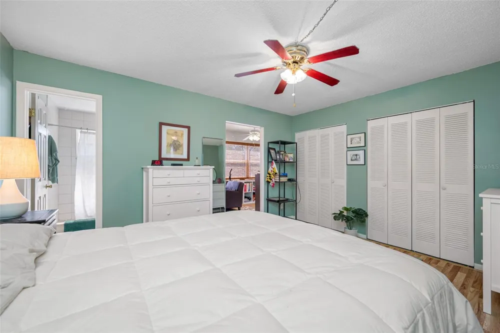 5217 81ST STREET #16 St Petersburg, FL 33709