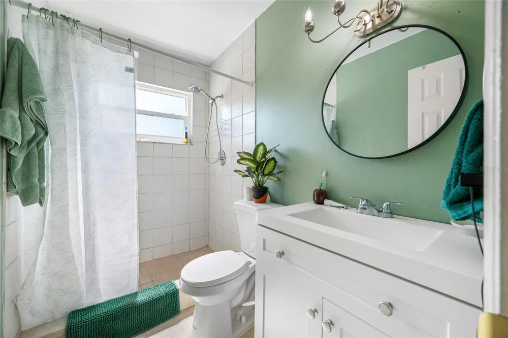 5217 81ST STREET #16 St Petersburg, FL 33709