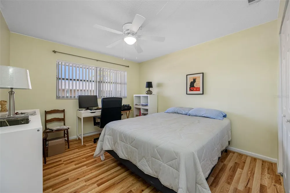 5217 81ST STREET #16 St Petersburg, FL 33709