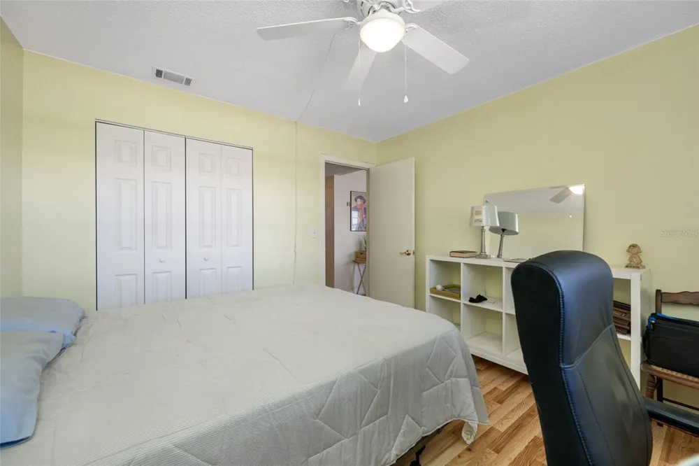 5217 81ST STREET #16 St Petersburg, FL 33709