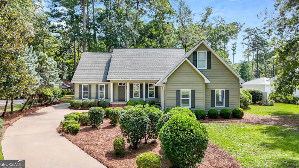 117 N Valhalla LN Cordele, GA 31015