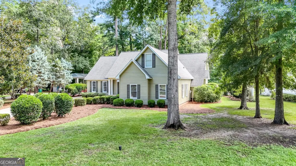 117 N Valhalla LN Cordele, GA 31015