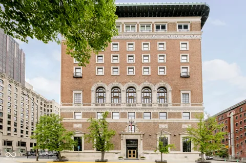 350 Meridian Street #401