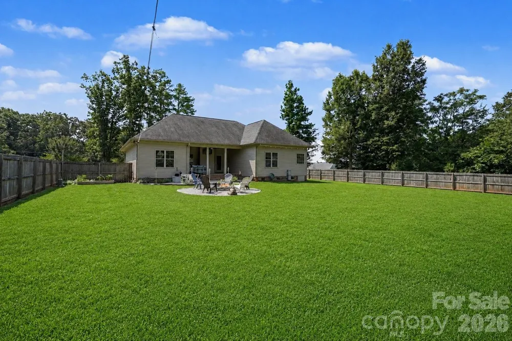 1319 Baucom Road Monroe, NC 28110