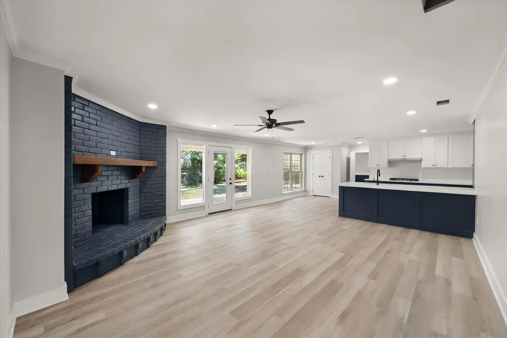 1003 Woodcastle Drive Corsicana, TX 75110