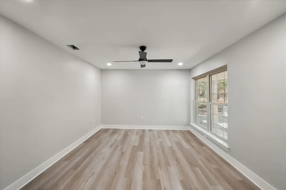 1003 Woodcastle Drive Corsicana, TX 75110