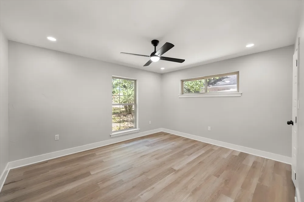 1003 Woodcastle Drive Corsicana, TX 75110