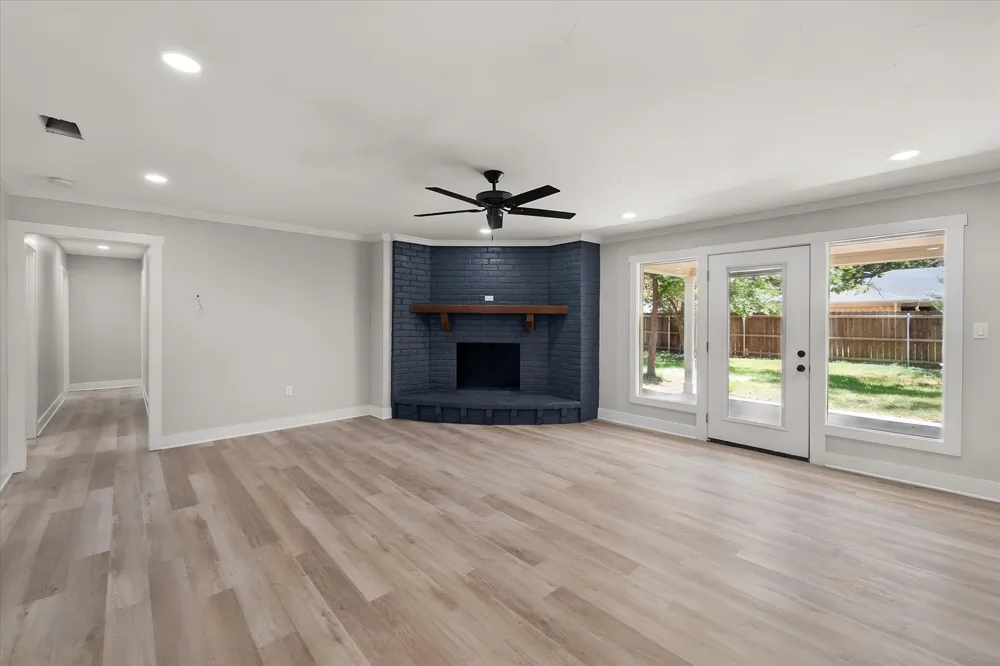 1003 Woodcastle Drive Corsicana, TX 75110