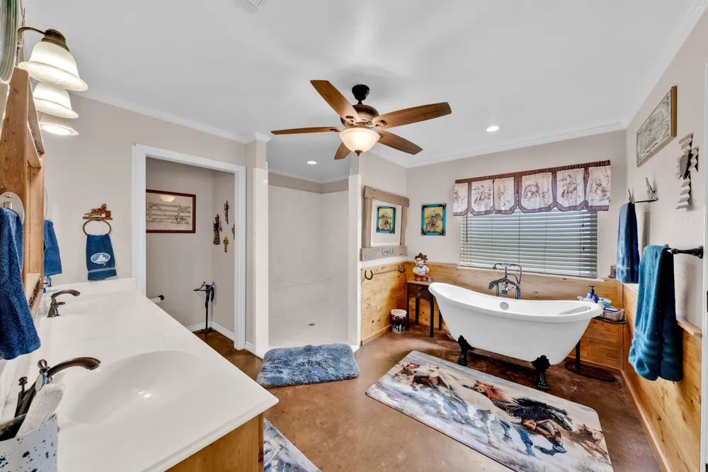 3503 State Highway 276 Emory, TX 75440