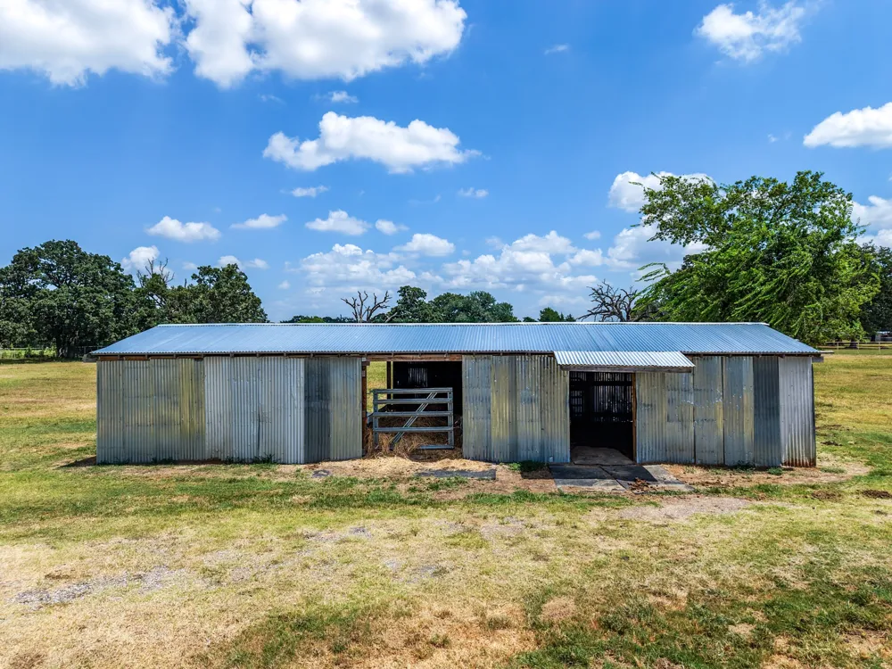 3503 State Highway 276 Emory, TX 75440