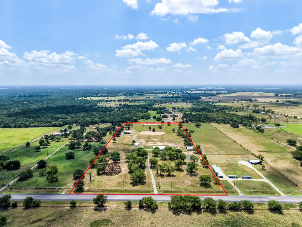 3503 State Highway 276 Emory, TX 75440