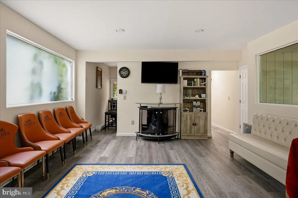 3130 DELAWARE CIRCLE Bushkill, PA 18324