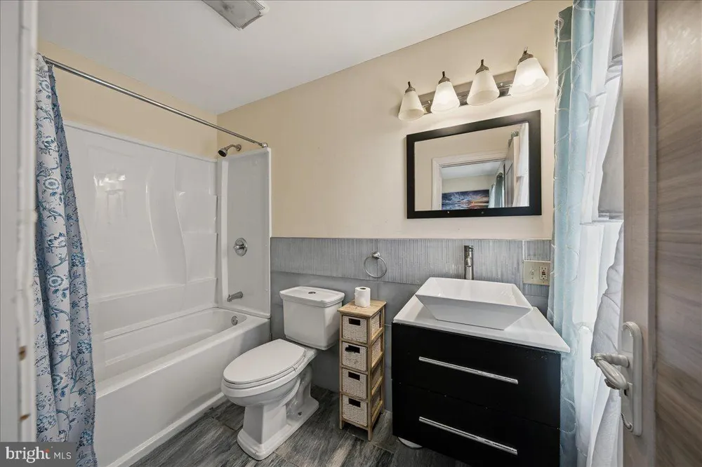 3130 DELAWARE CIRCLE Bushkill, PA 18324