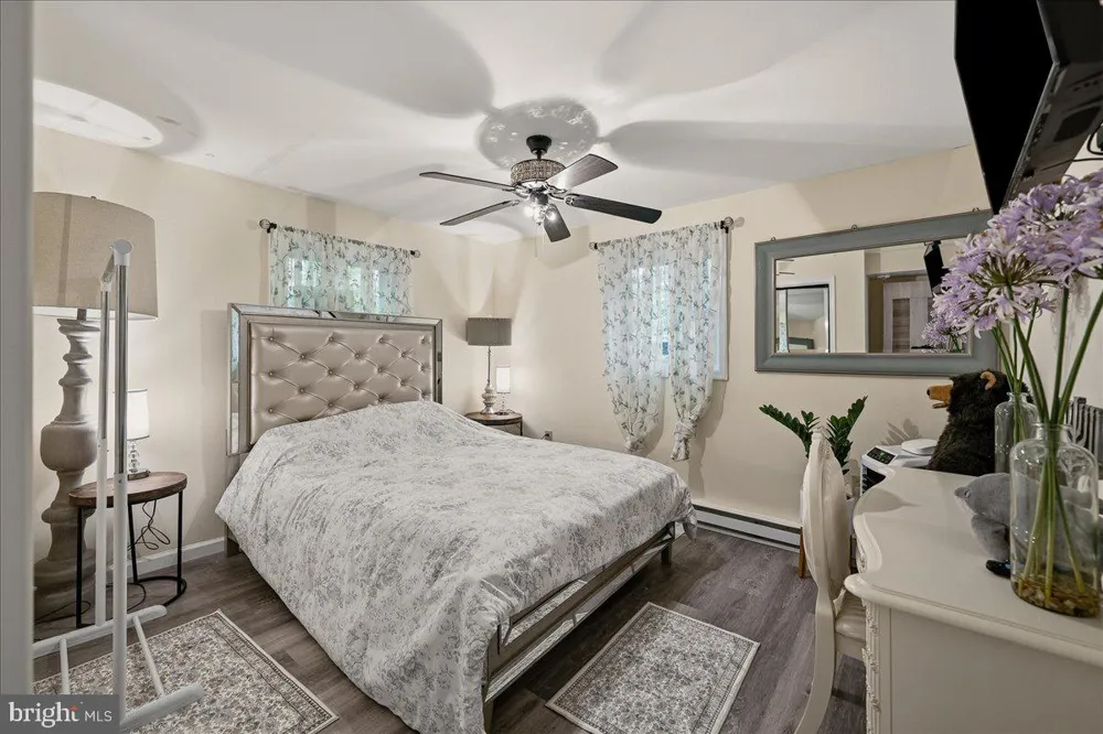 3130 DELAWARE CIRCLE Bushkill, PA 18324
