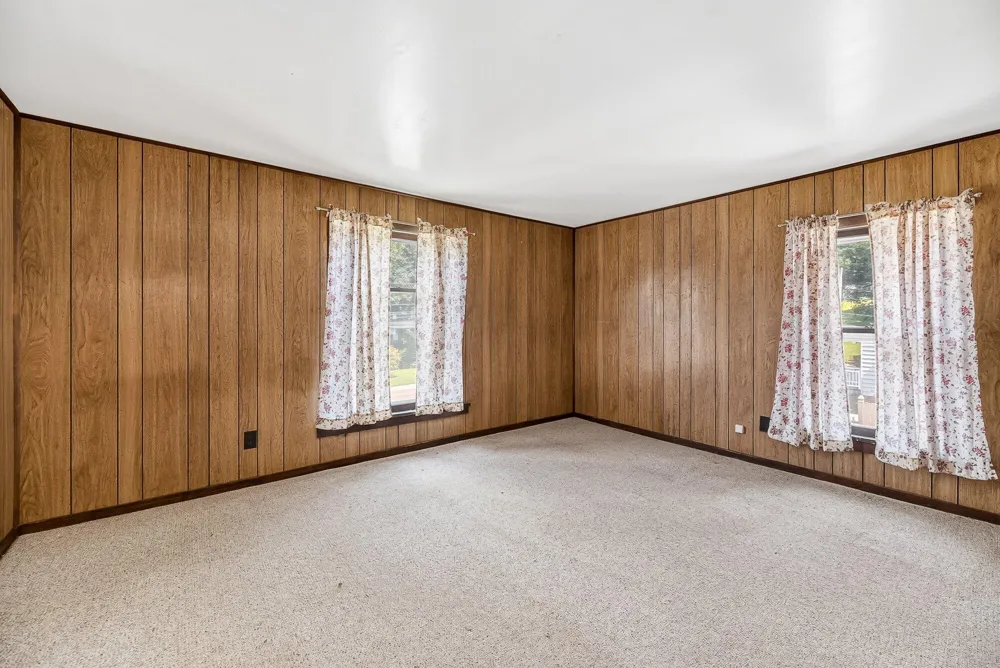 406 Main Street Allegan, MI 49010