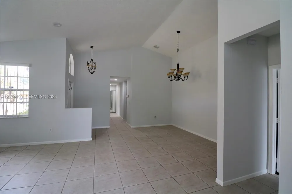 15726 NW 16th Ct #15726 Pembroke Pines, FL 33028
