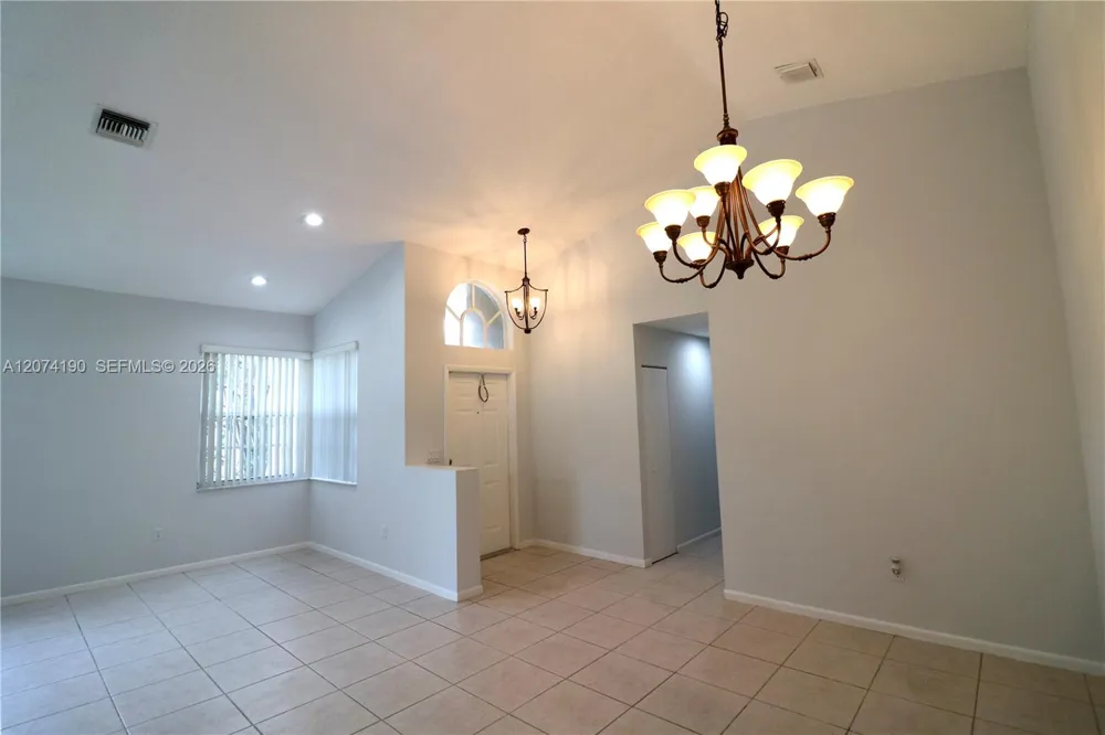 15726 NW 16th Ct #15726 Pembroke Pines, FL 33028