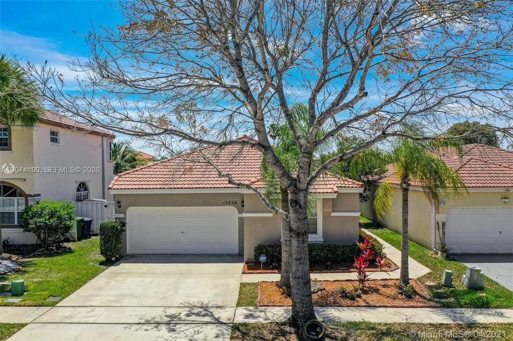 15726 NW 16th Ct #15726 Pembroke Pines, FL 33028