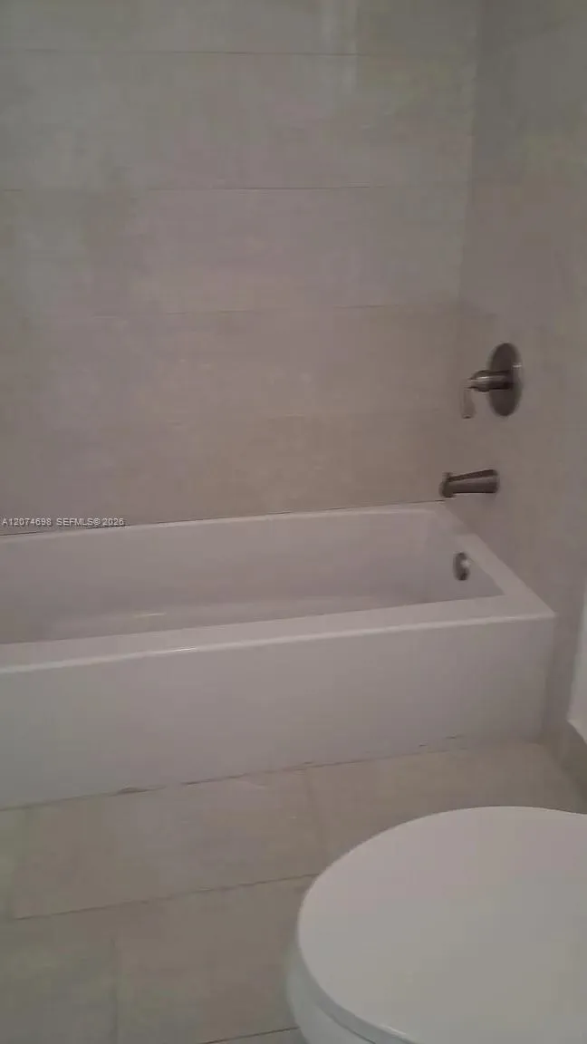 7001 W 35th Ave #175 Hialeah, FL 33018