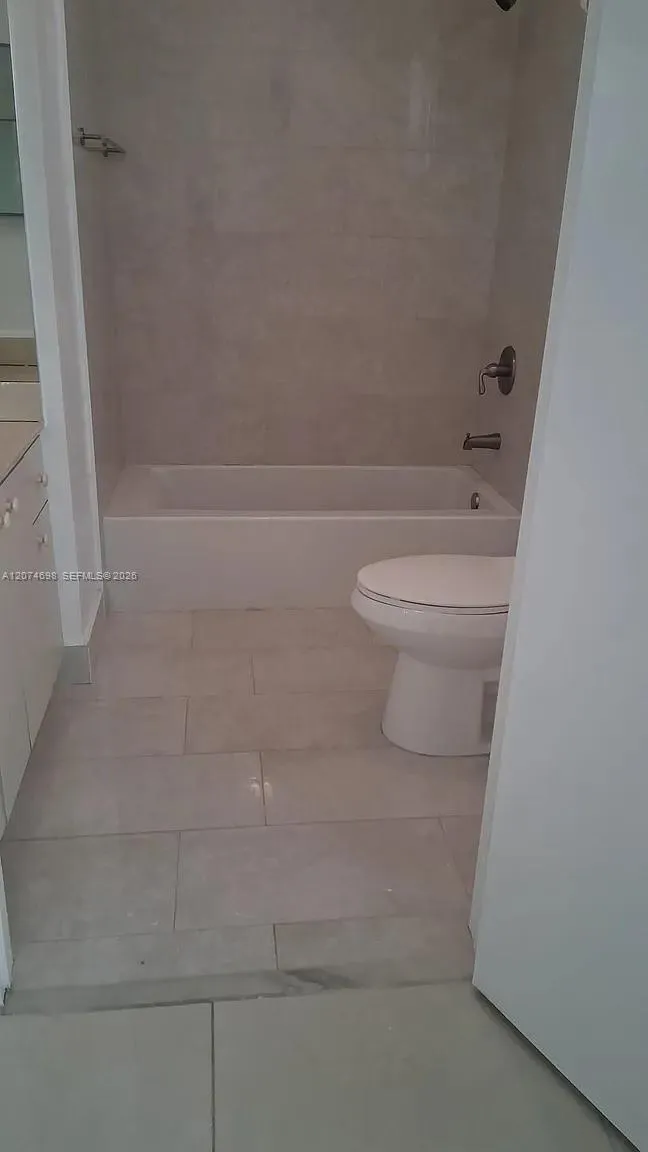 7001 W 35th Ave #175 Hialeah, FL 33018