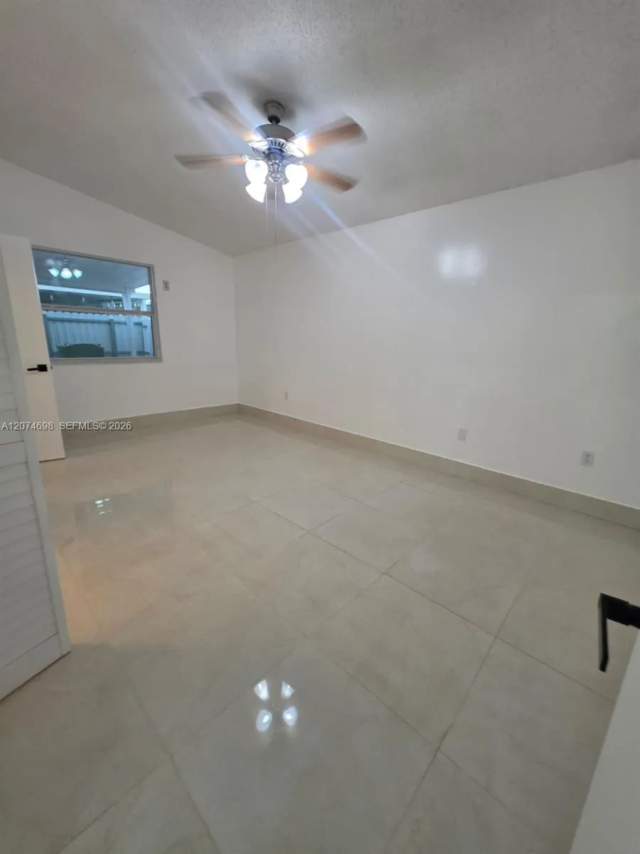 7001 W 35th Ave #175 Hialeah, FL 33018