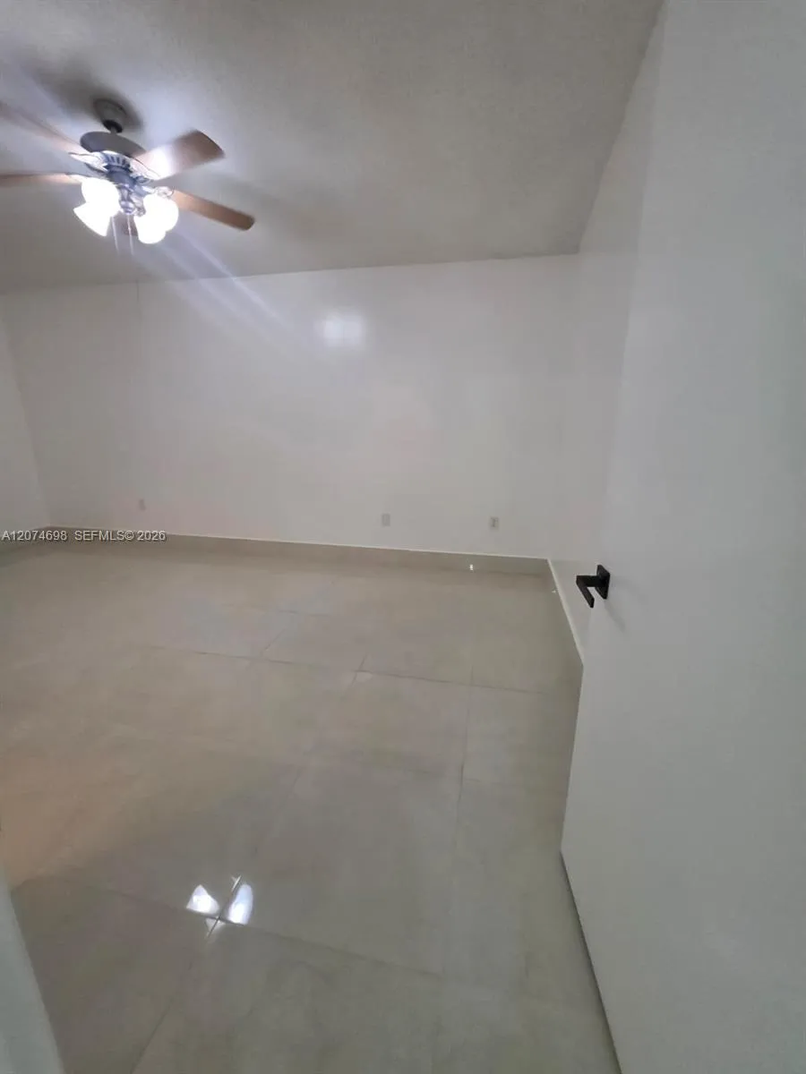 7001 W 35th Ave #175 Hialeah, FL 33018