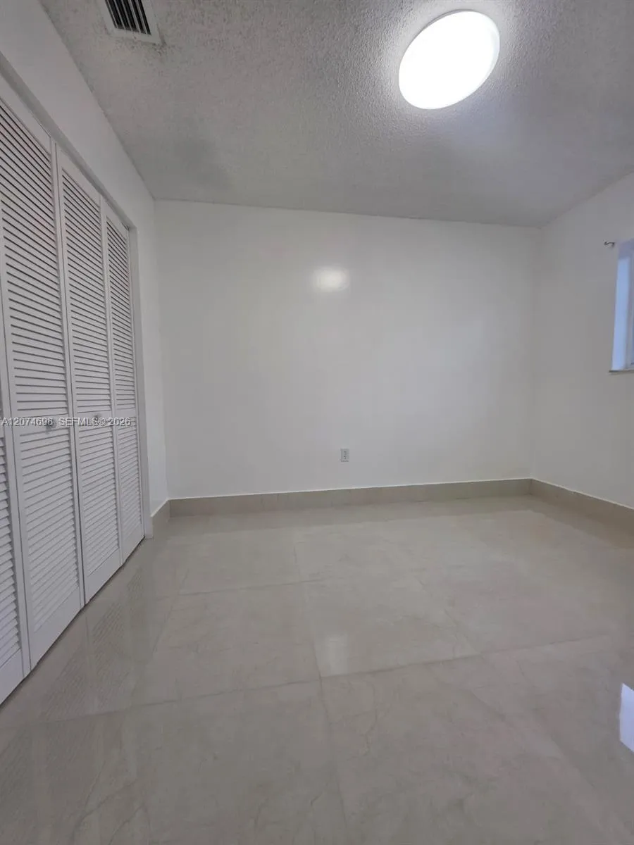 7001 W 35th Ave #175 Hialeah, FL 33018