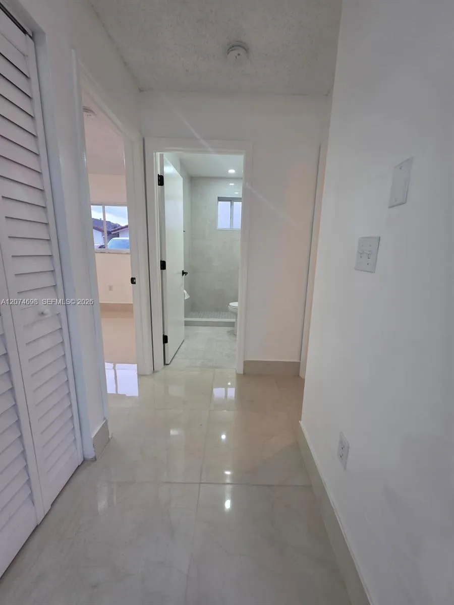 7001 W 35th Ave #175 Hialeah, FL 33018